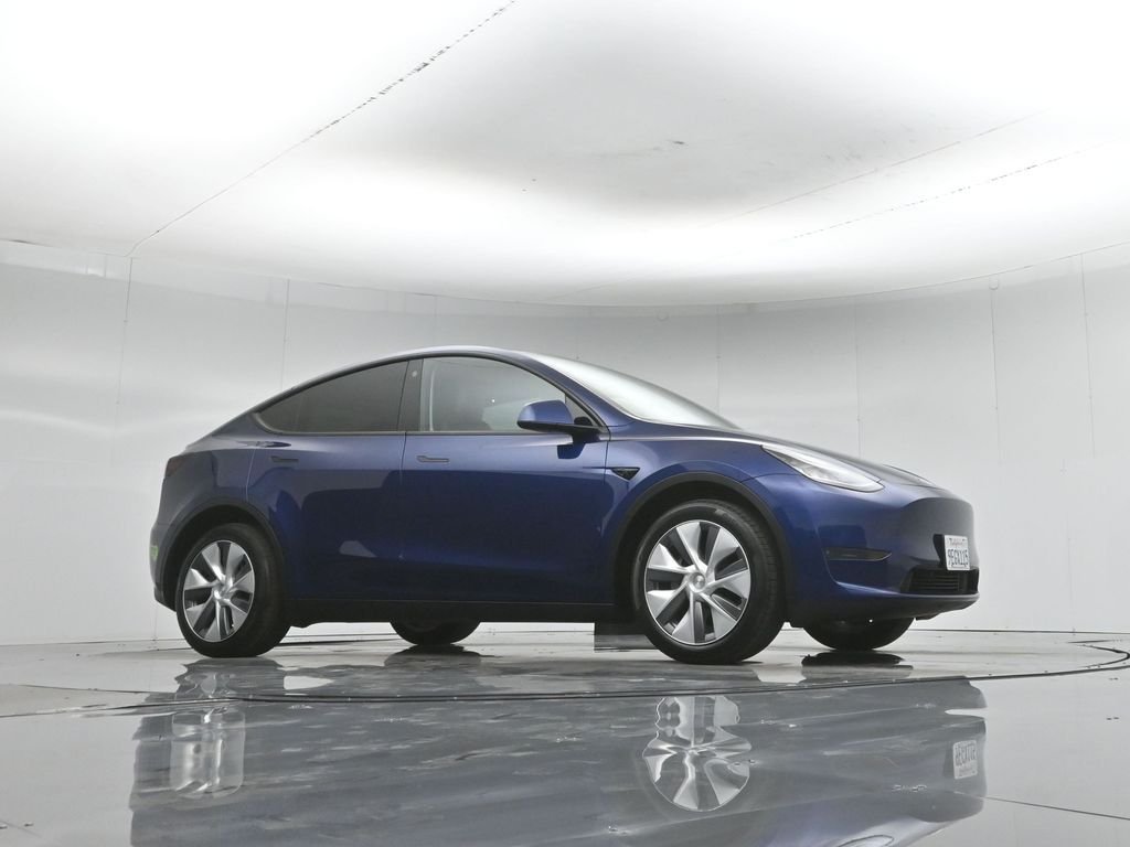 Used 2023 Tesla Model Y Long Range with VIN 7SAYGDEE2PA031322 for sale in Buena Park, CA