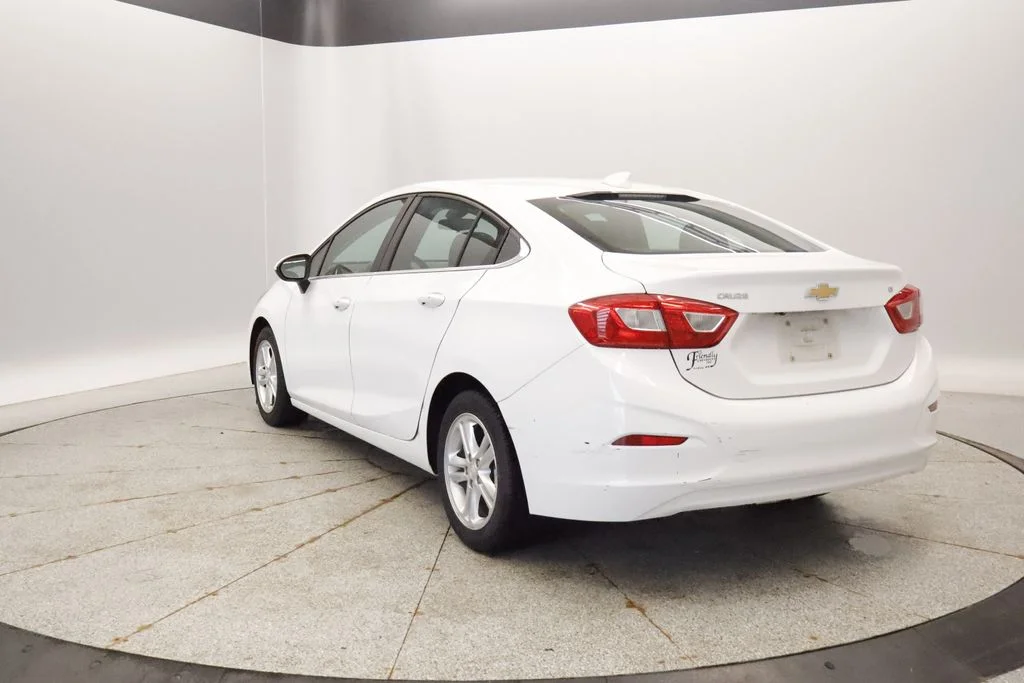 Used 2016 White Chevrolet LT image 8
