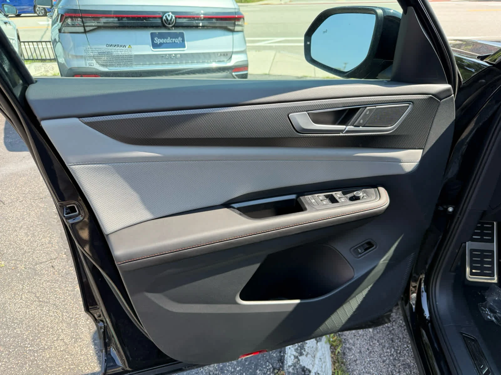 New 2026 Deep Black Pearl Volkswagen 2.0T Peak Edition image 14