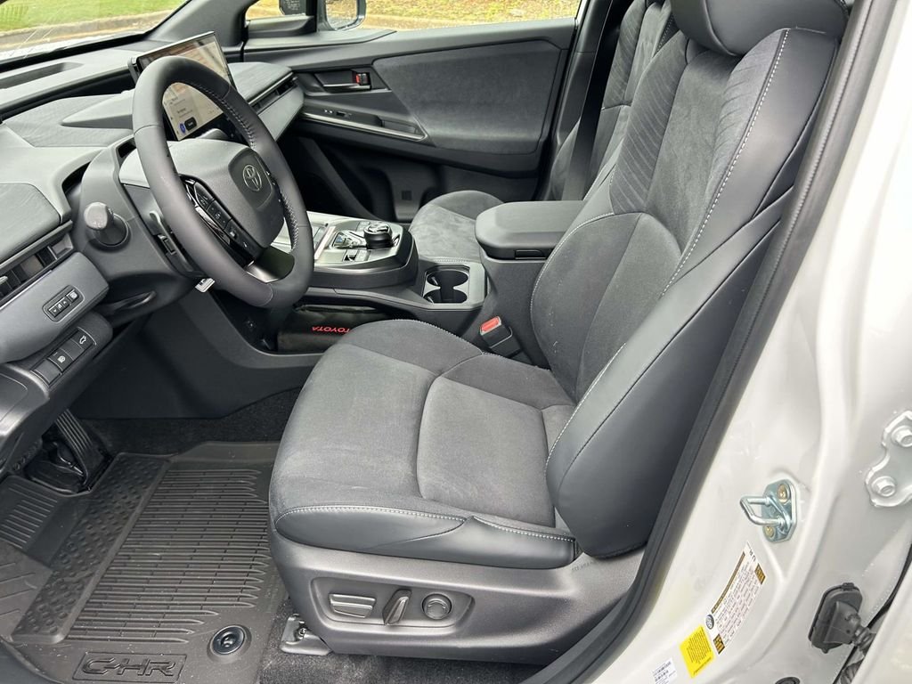 New 2026 Wind Chill Pearl Toyota XSE image 15