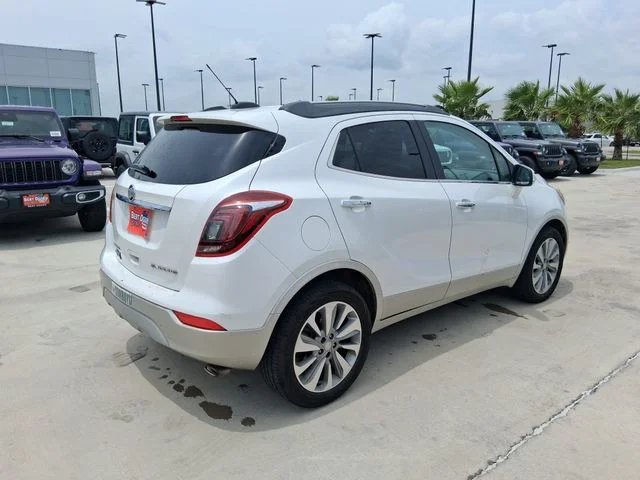 Used 2018 White Buick Preferred image 7