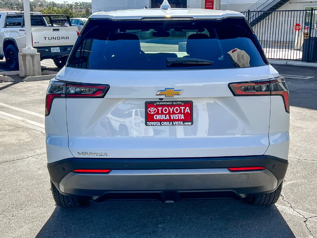 Used 2026 White Chevrolet LT image 5