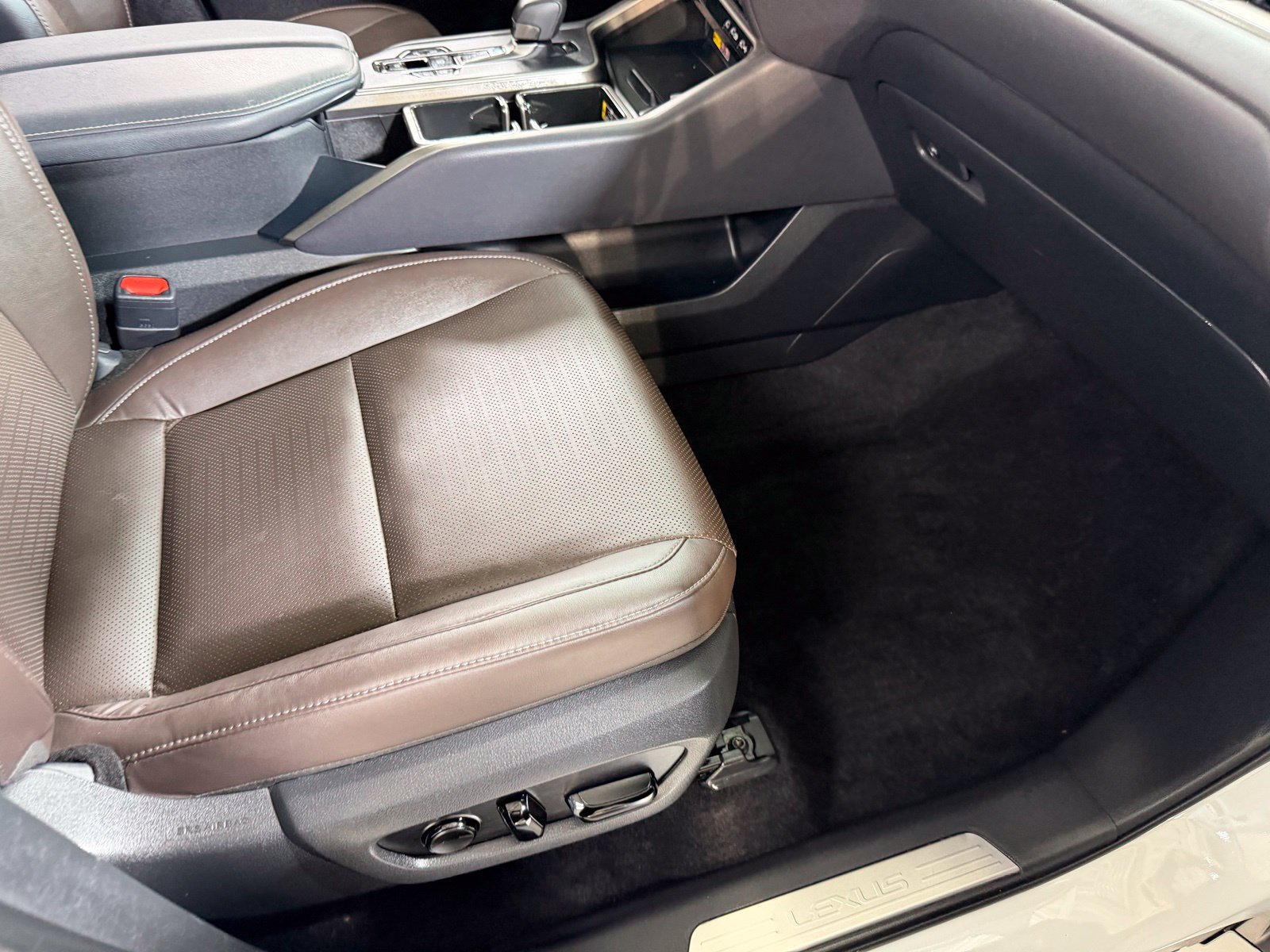 Used 2024 Beige Lexus 350 Premium image 47