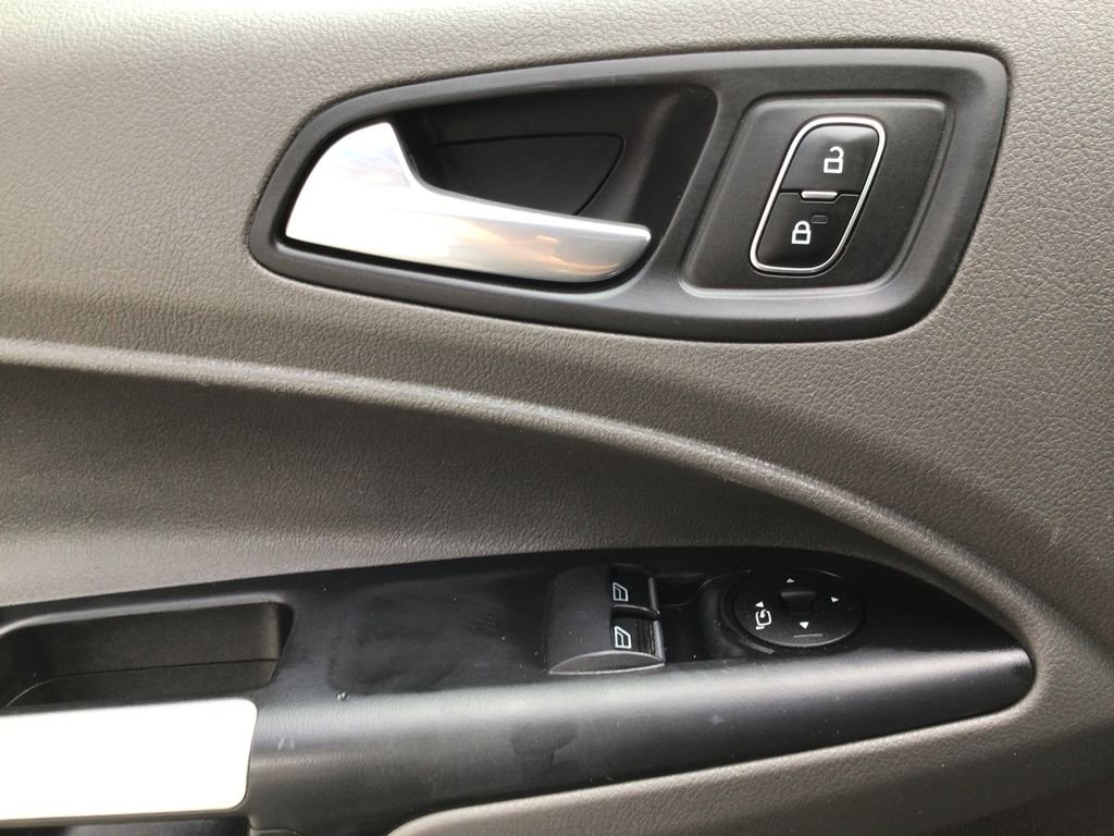 Used 2021 Silver Ford XLT image 22