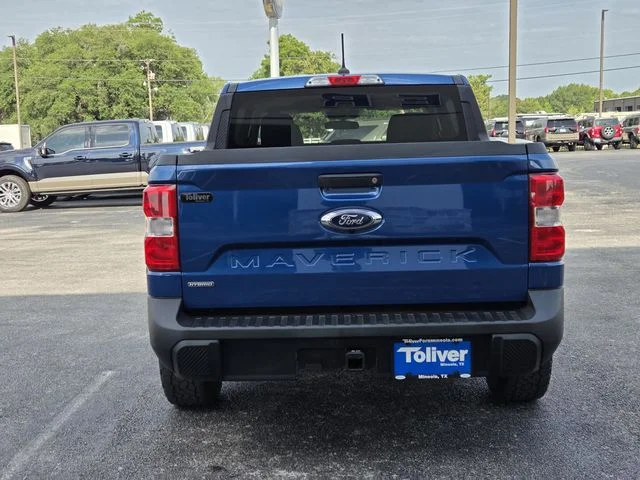 Used 2023 Blue Metallic Ford XLT image 6