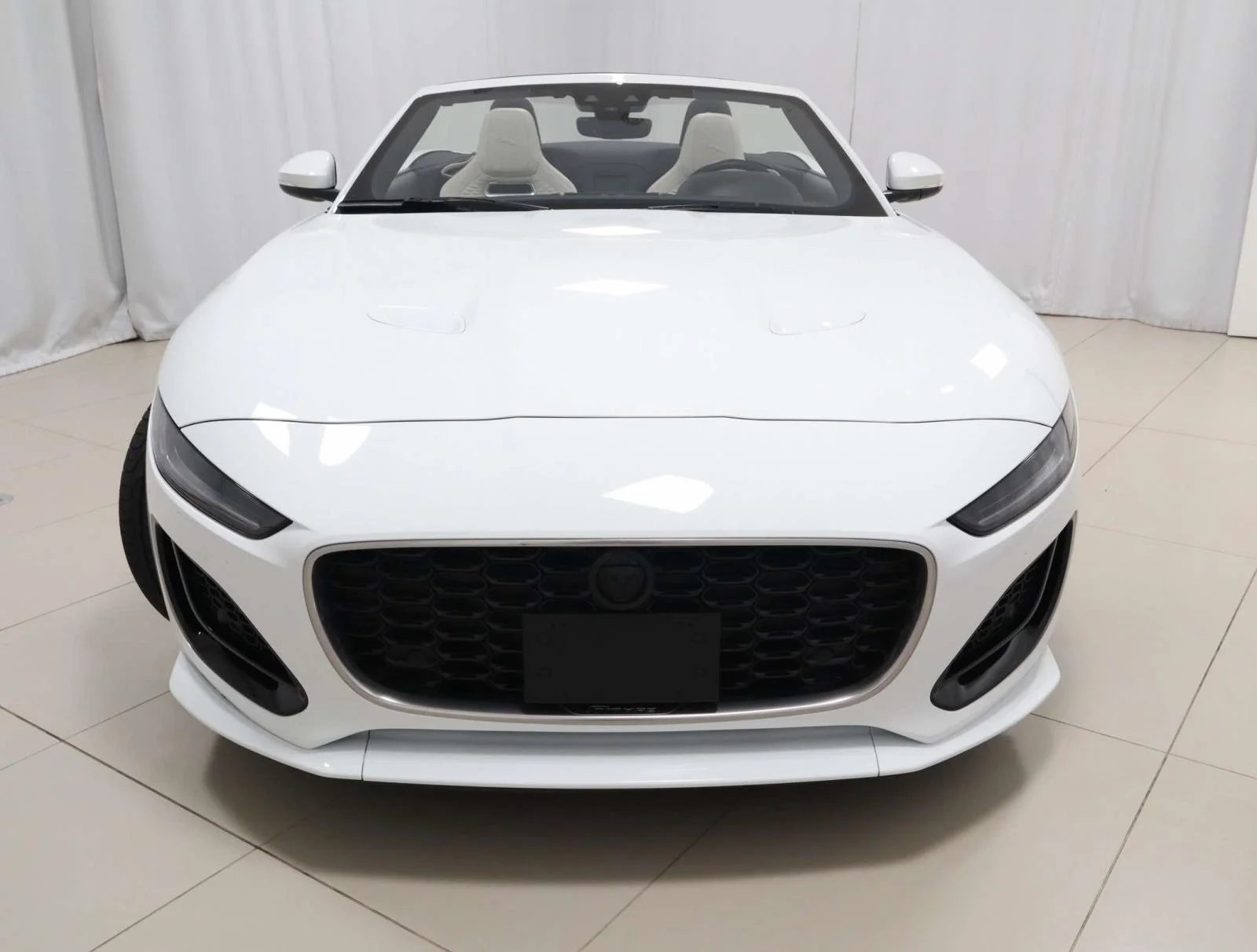 Used 2024 White Jaguar P450 image 8