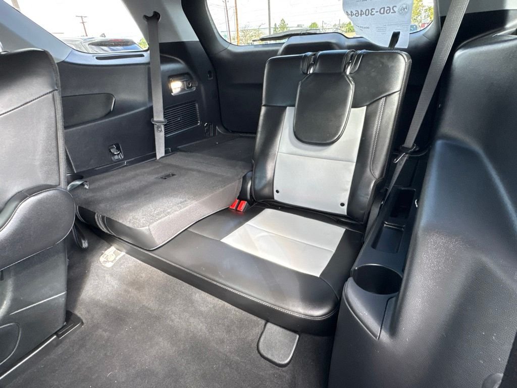 Used 2022 White Ford XLT image 16