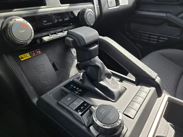 New 2026 Ice Cap Toyota SR5 image 15