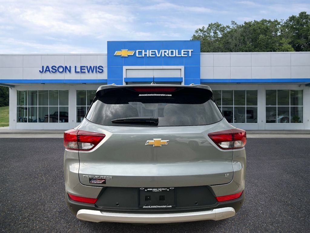 New 2026 Sterling Gray Metallic Chevrolet LT image 5