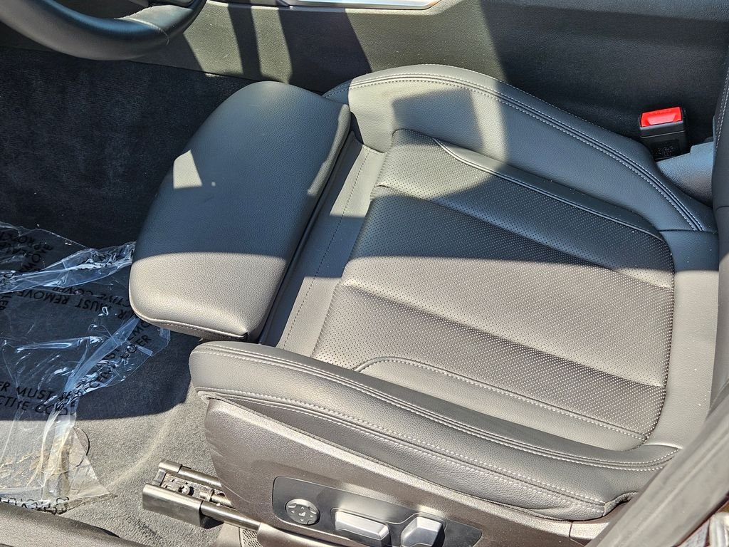 Certified Used 2023 Jet Black BMW 330i xDrive image 32