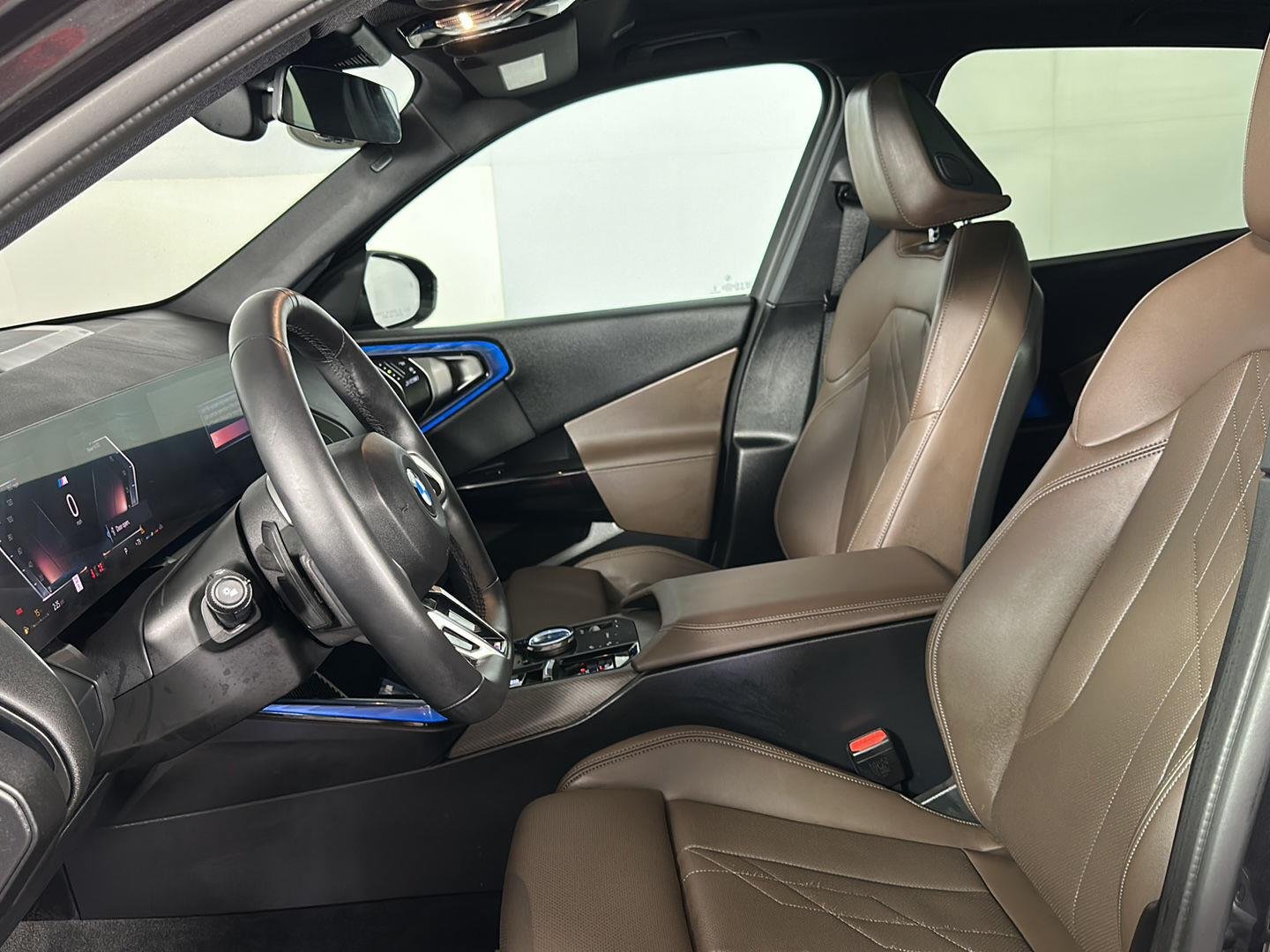 New 2026 Dark Graphite Metallic BMW 30 xDrive image 9