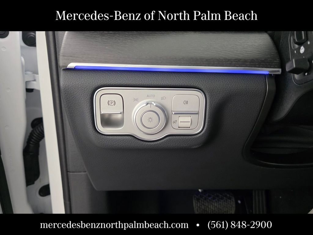 New 2026 MANUFAKTUR Moonlight White Magno Mercedes-Benz GLE 450 image 48