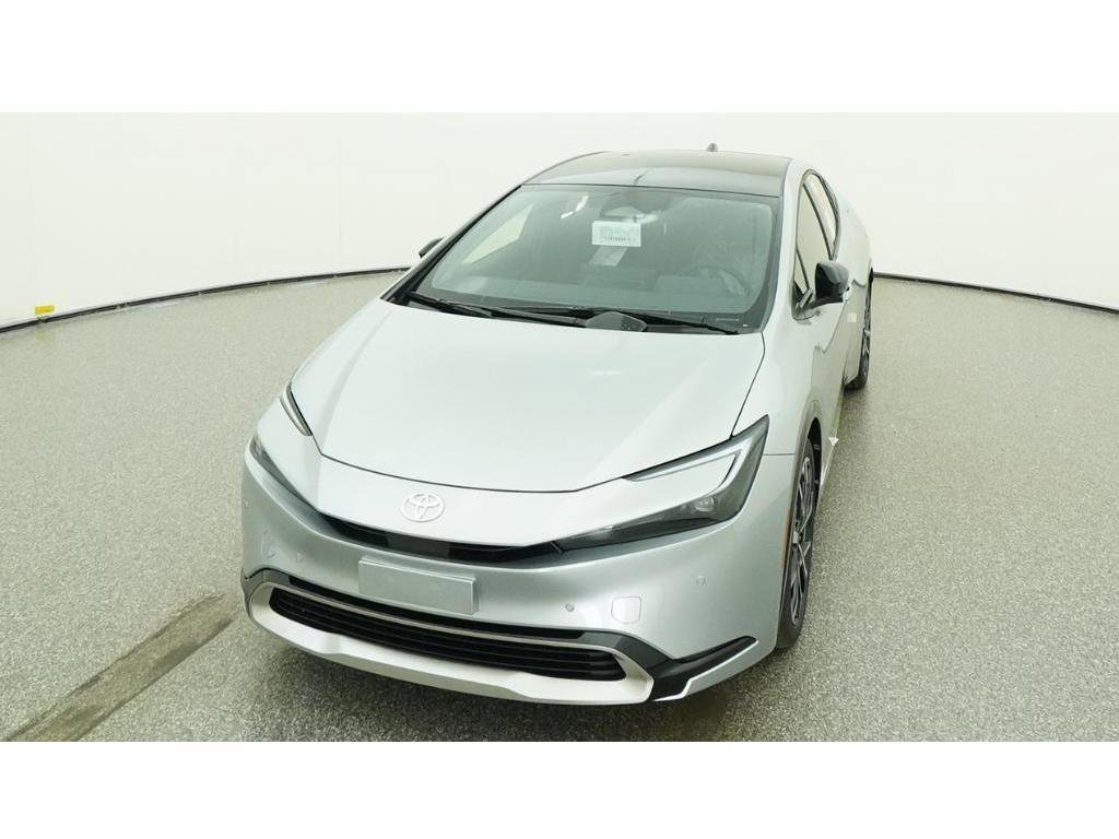 New 2026 Cutting Edge Toyota XSE image 16
