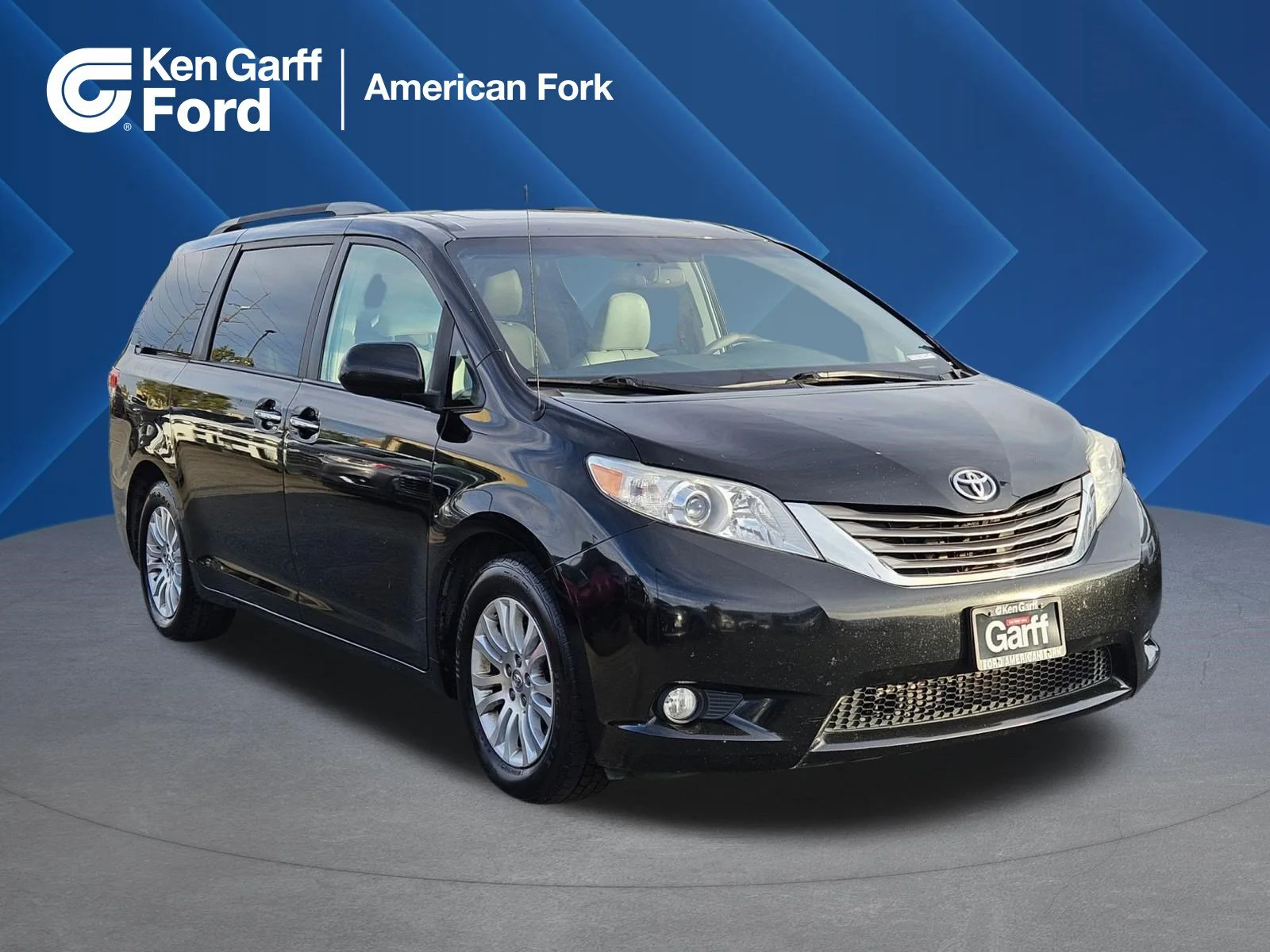 2013 Toyota Sienna XLE