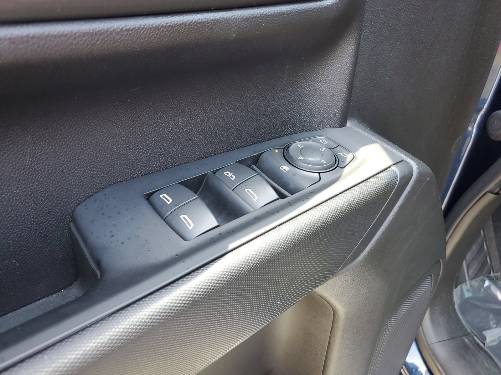 Used 2021 Blue Chevrolet Custom Trail Boss image 13