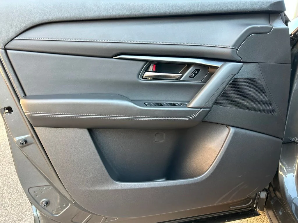 New 2026 Machine Gray Metallic Mazda 2.5 S Select image 12