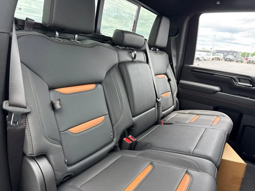 2026 GMC Sierra 2500HD AT4 - Photo 36