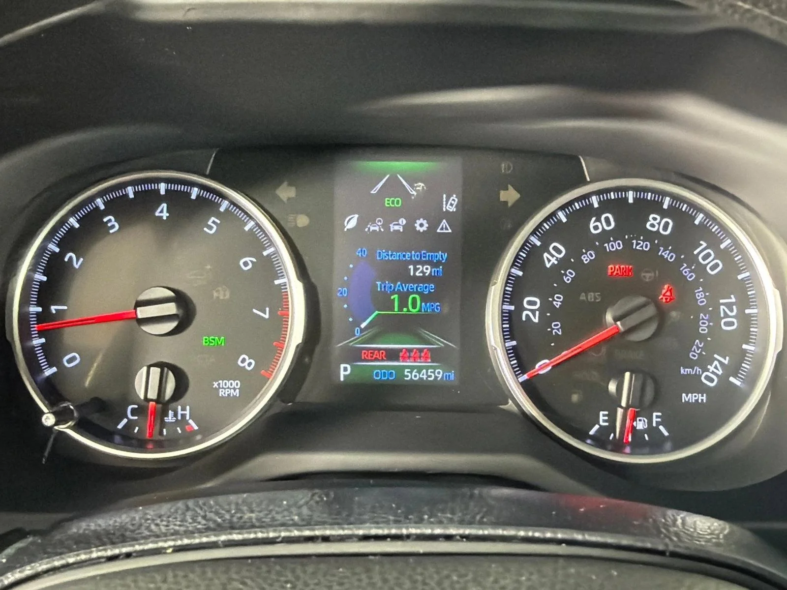 Used 2020 White Toyota XLE image 28