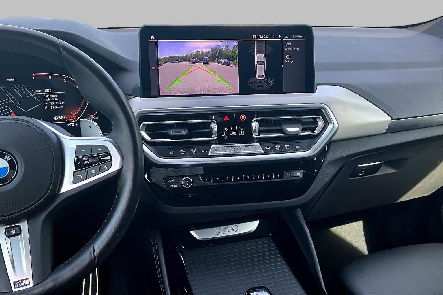 2025 BMW X4 30i - Photo 6