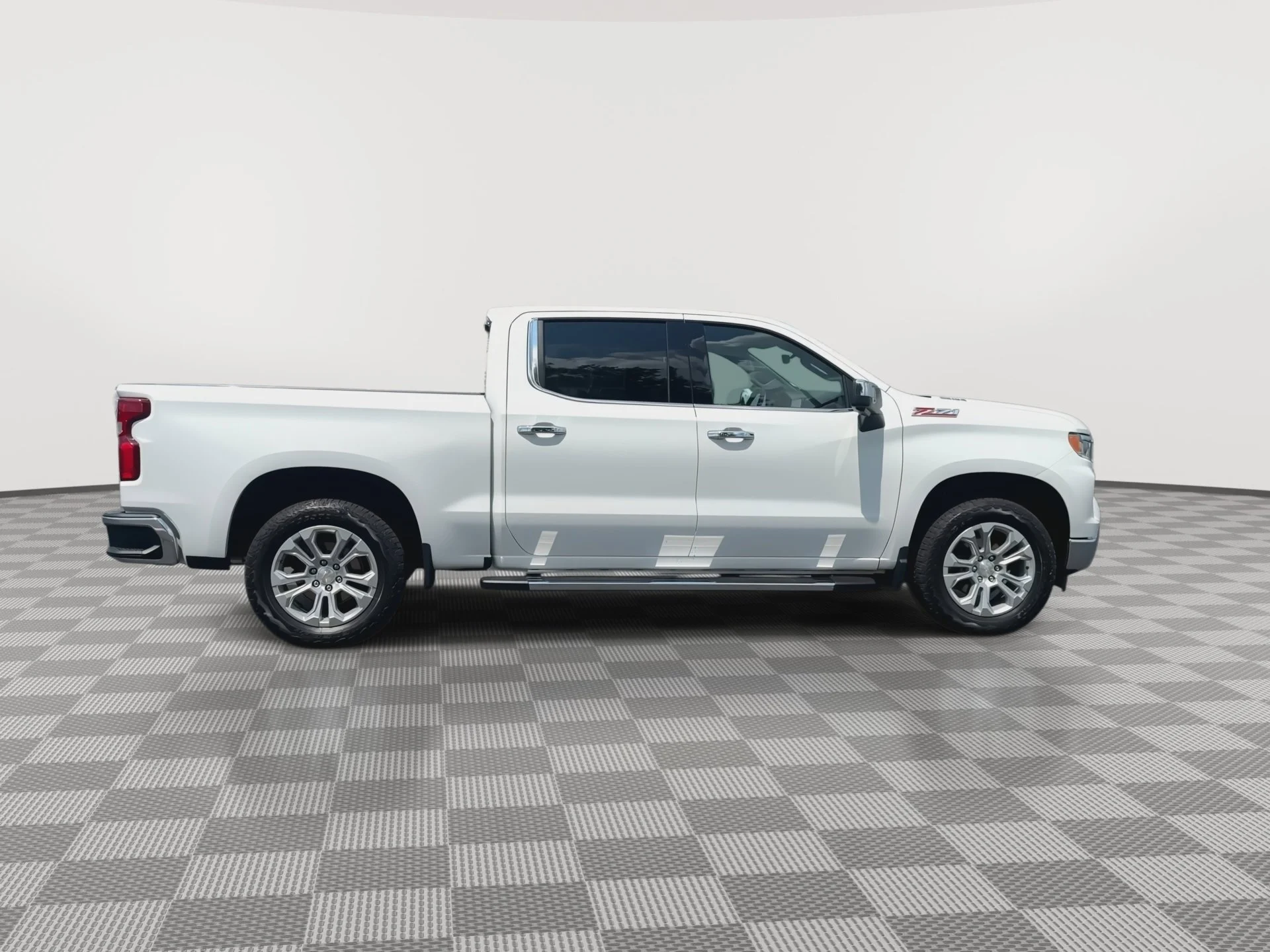 Certified Used 2025 Summit White Chevrolet LTZ image 9