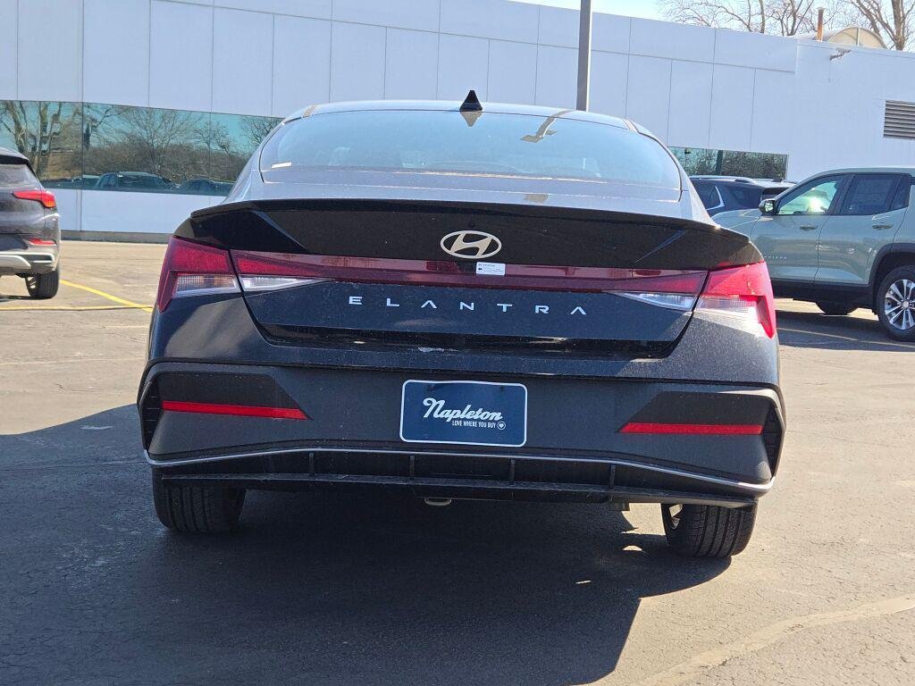 New 2026 Black Hyundai SEL Sport image 14