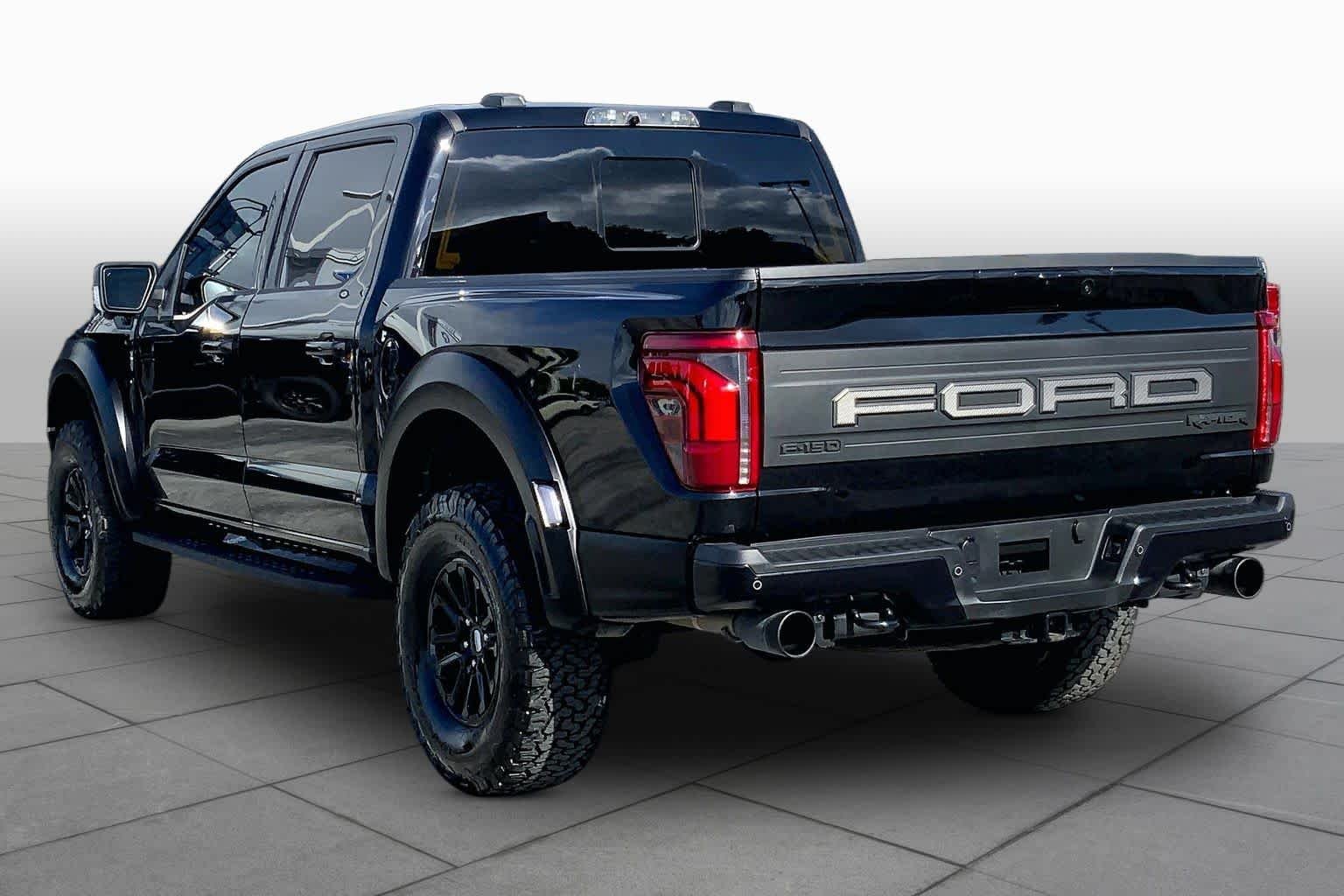 Used 2025 Agate Black Metallic Ford Raptor image 12