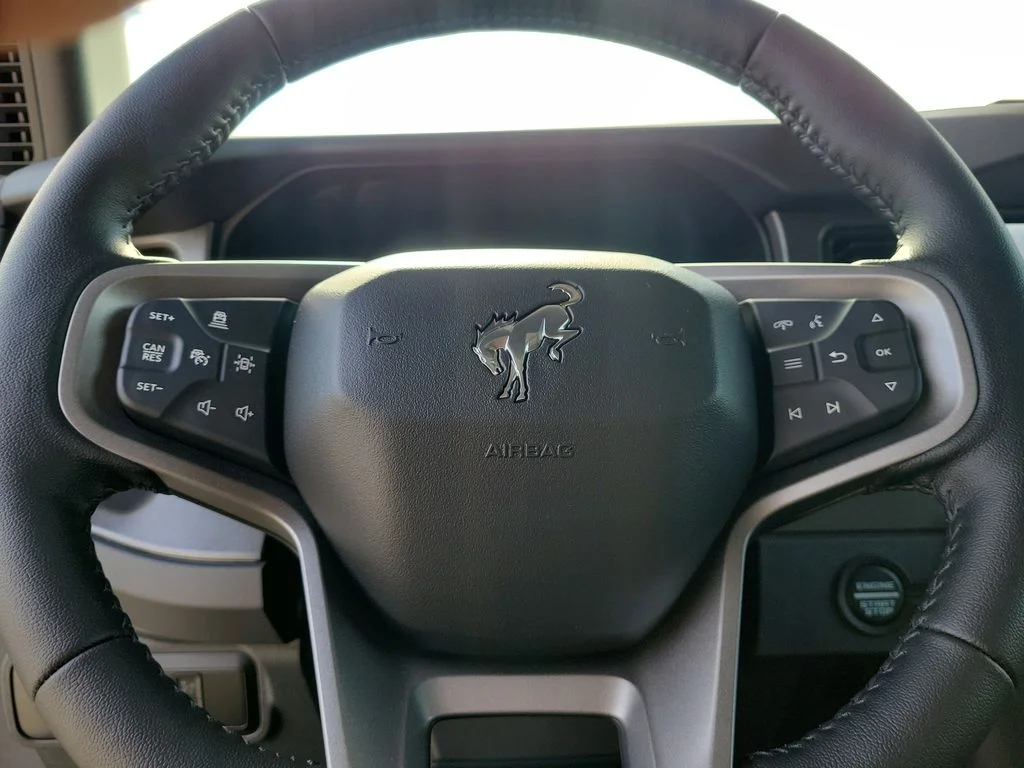 New 2026 Velocity Blue Metallic Ford Badlands® image 16