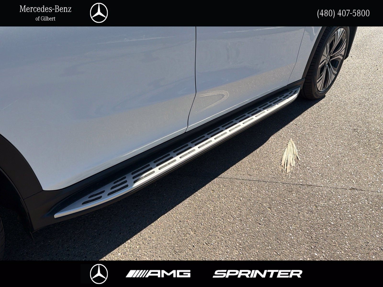 New 2027 Polar White Mercedes-Benz 320+ SUV image 8