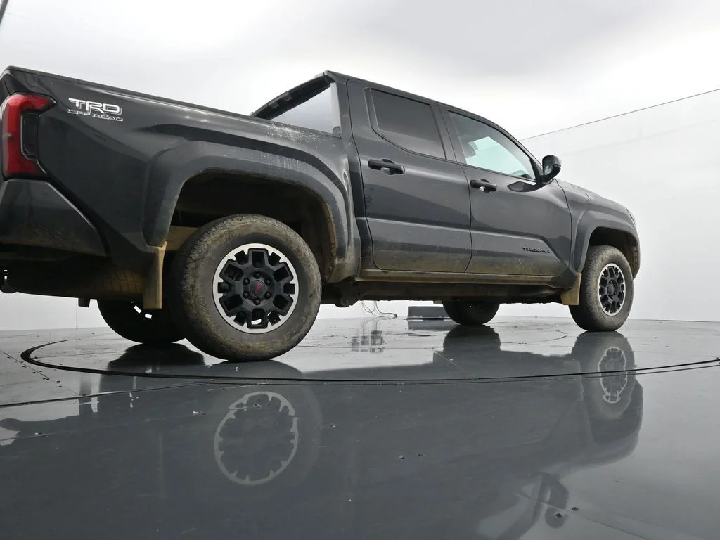Used 2024  Toyota TRD Off-Road image 31
