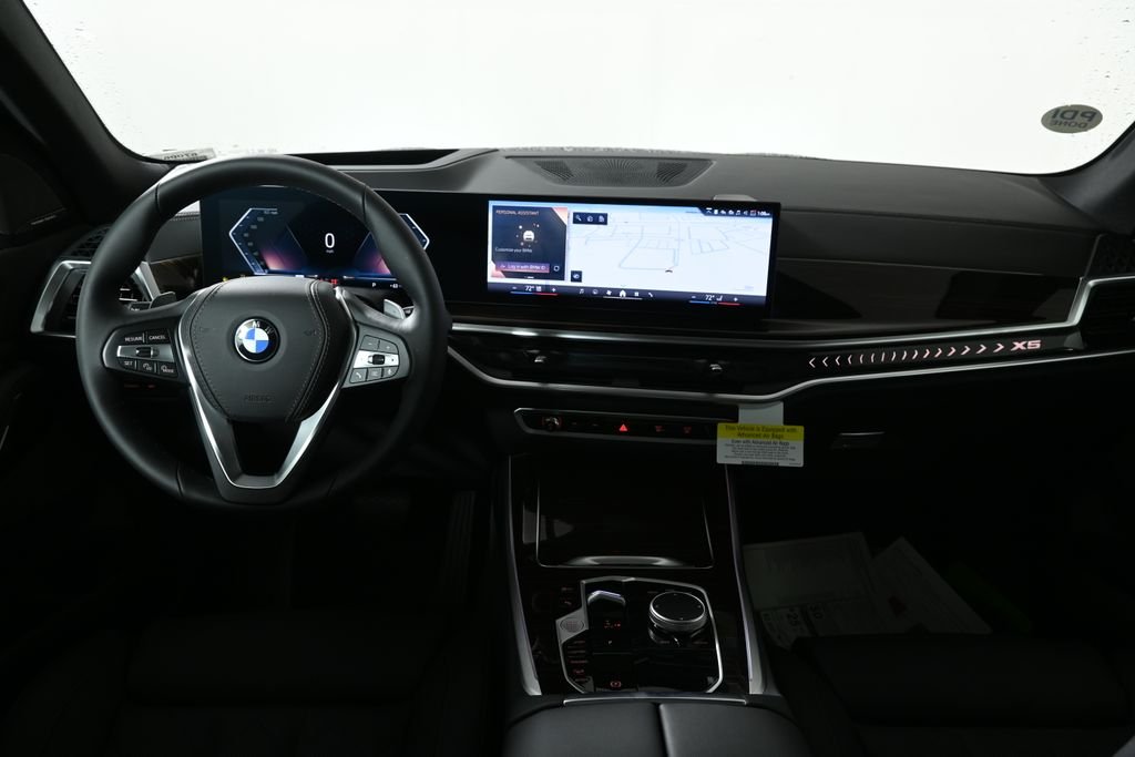 New 2026 Black Sapphire Metallic BMW xDrive40i image 17