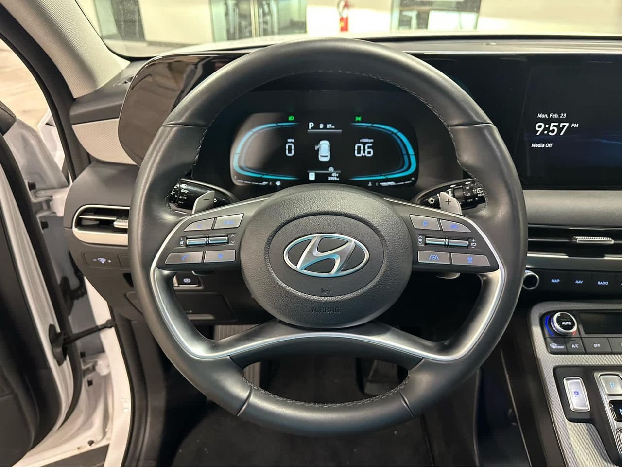 New 2025 Hyper White Hyundai XRT AWD image 25