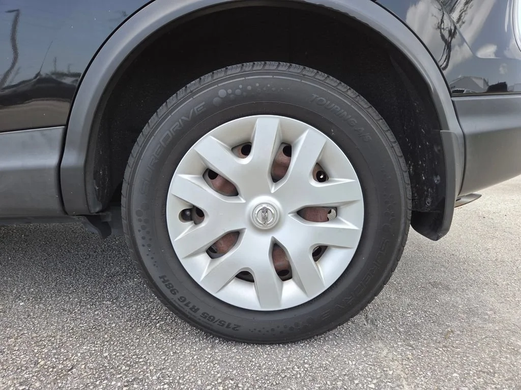 Used 2020 Magnetic Black Pearl Nissan S image 21