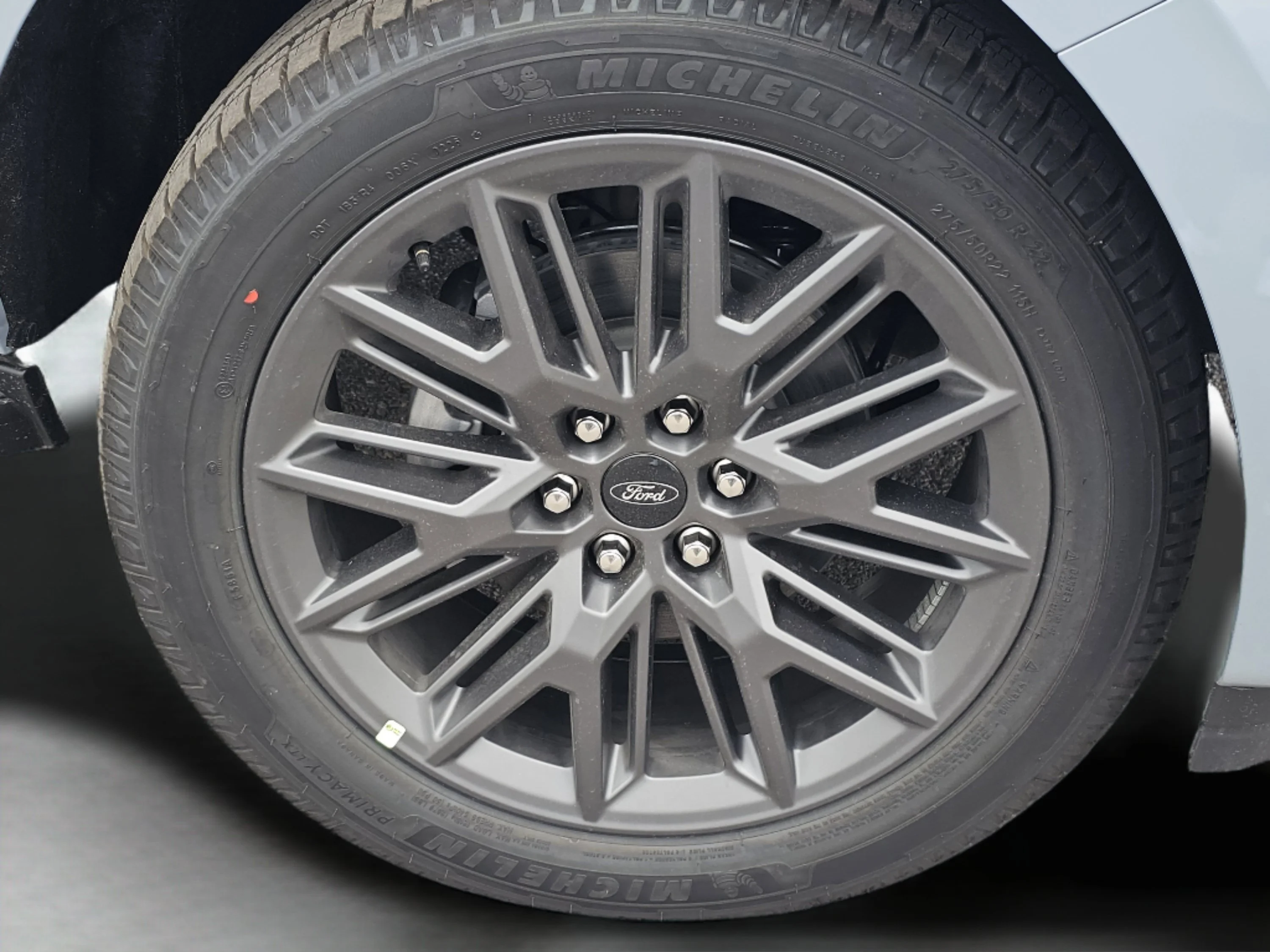 New 2026 Glacier Gray Metallic Tri-Coat Ford Platinum image 23