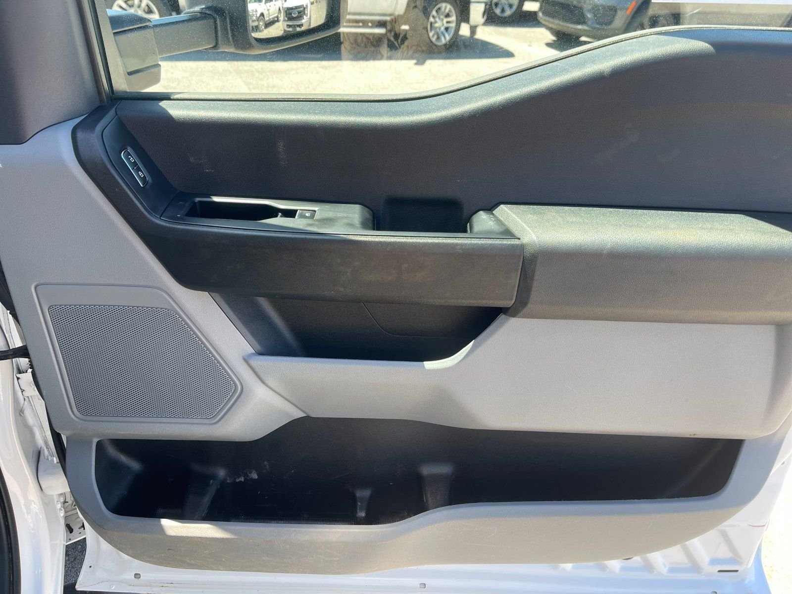 Used 2023 White Ford XL image 16