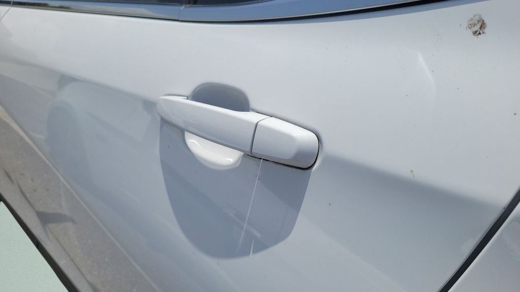 Used 2023 White Chevrolet LT image 11