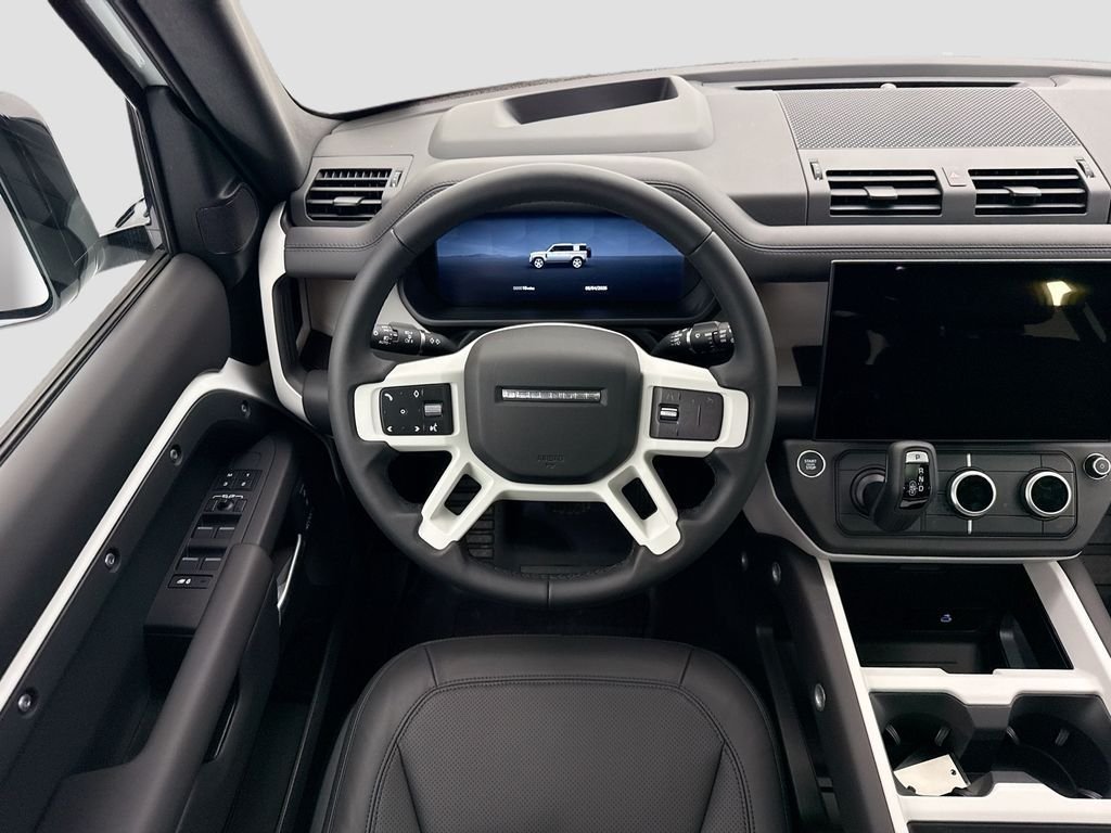 New 2026 Fuji White LAND ROVER X-Dynamic SE image 10