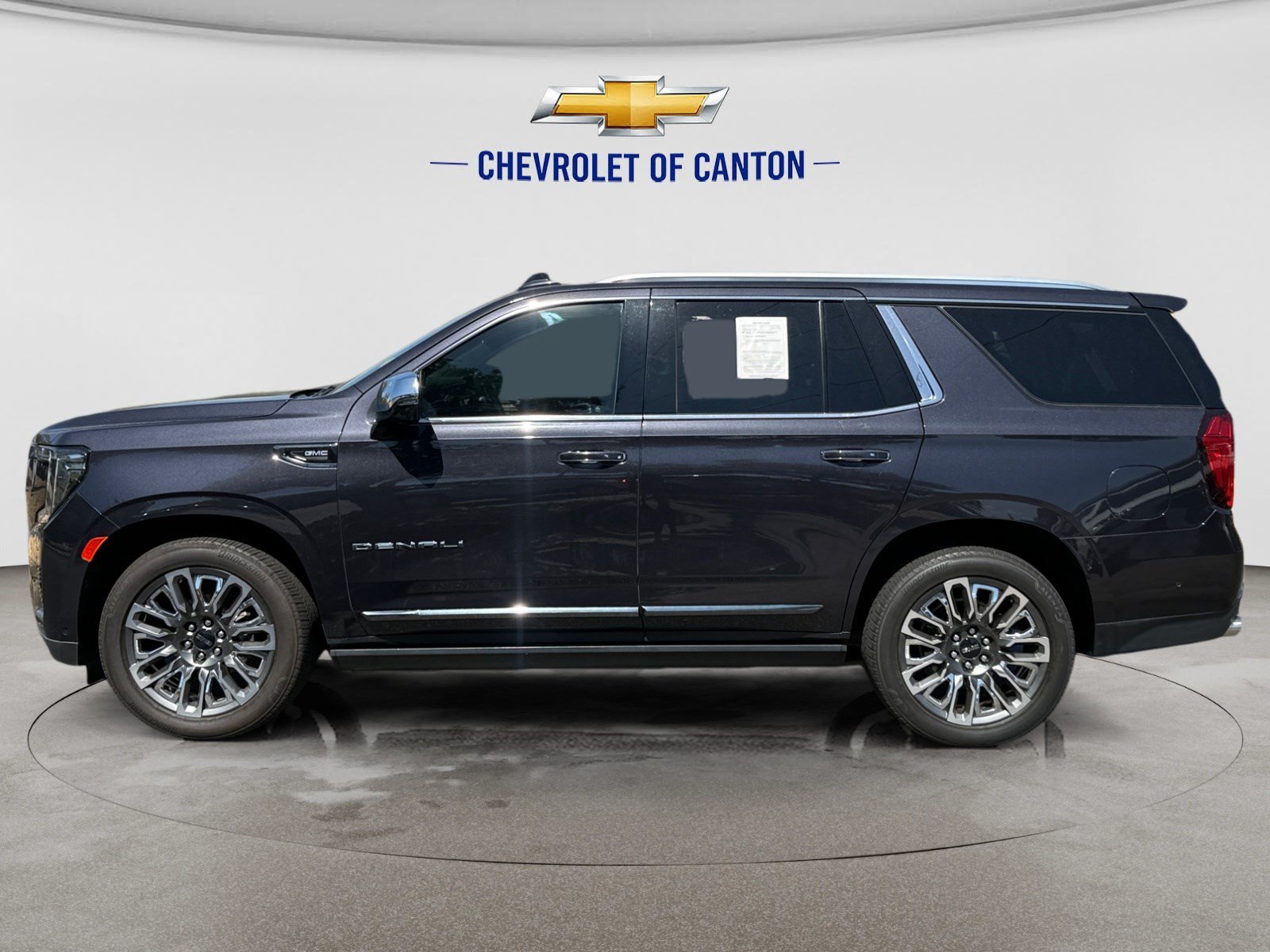 2023 GMC Yukon Denali Ultimate - Photo 8