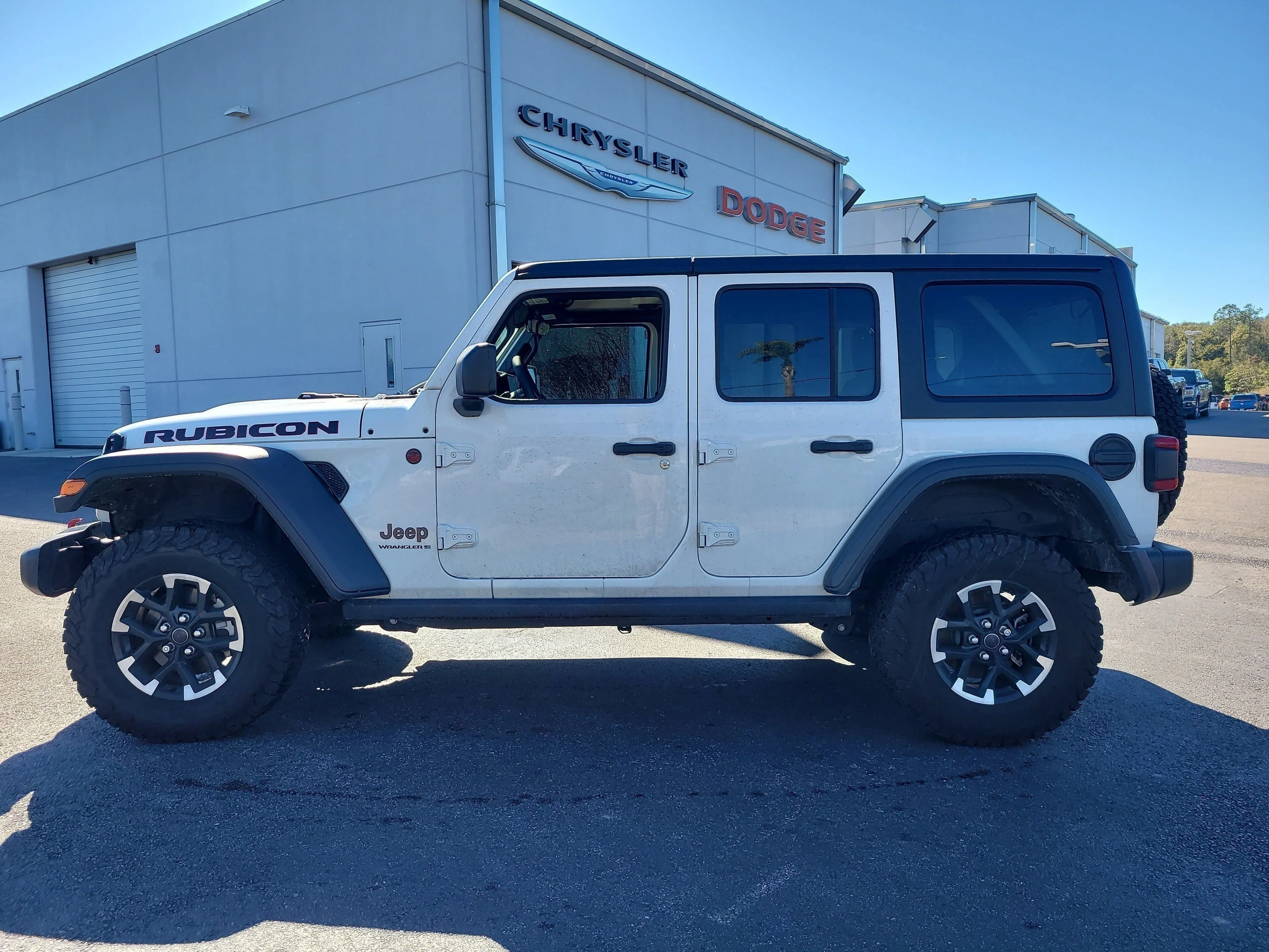 Used 2024 Bright White Clearcoat Jeep Rubicon image 7