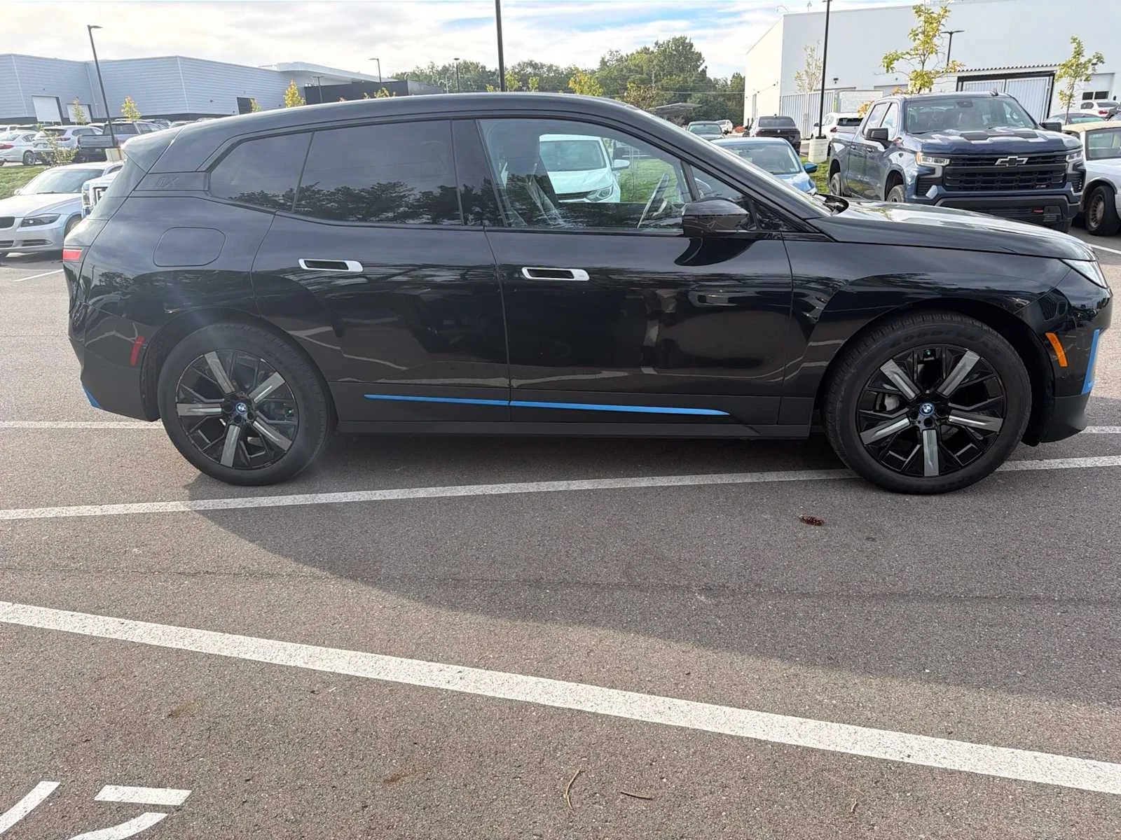 Certified Used 2024 Black Sapphire Metallic BMW xDrive50 image 9