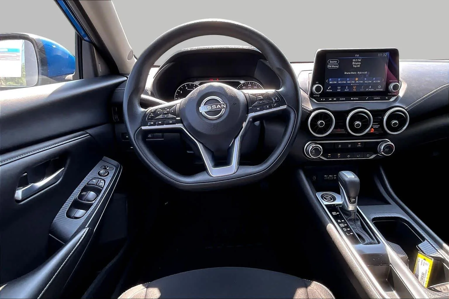 Used 2025 Electric Blue Metallic Nissan SV image 6