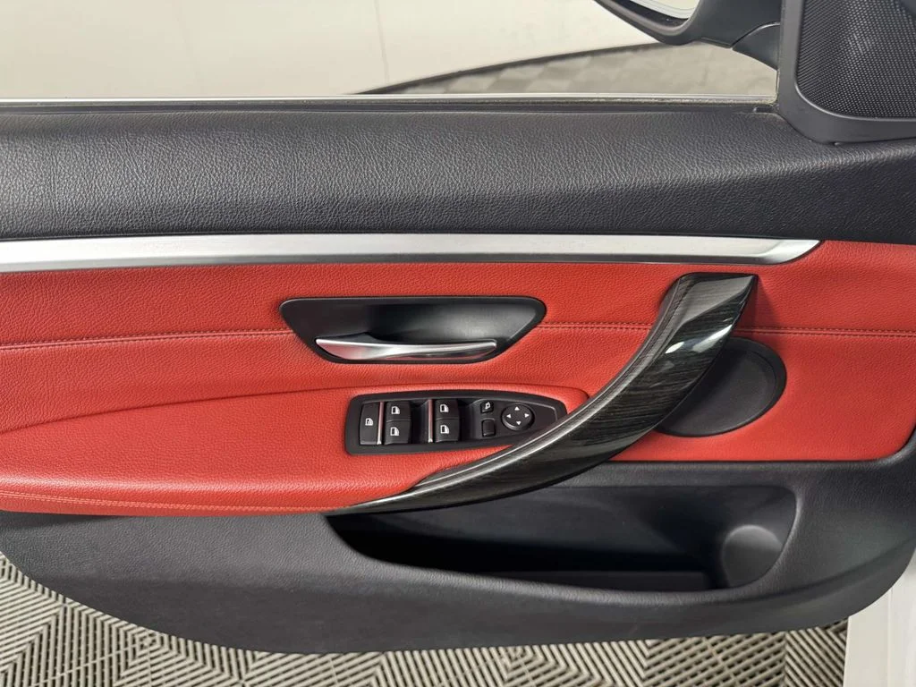 Used 2019 White BMW 430i xDrive Gran Coupe image 17