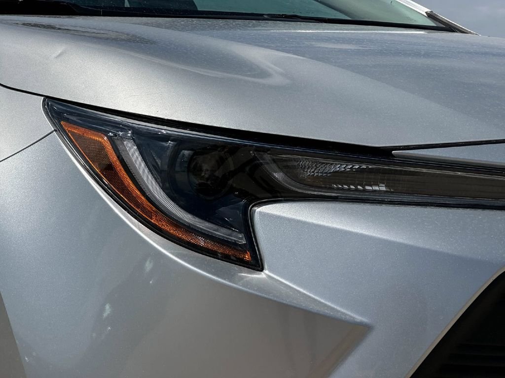 Certified Used 2025 Silver Toyota LE image 10