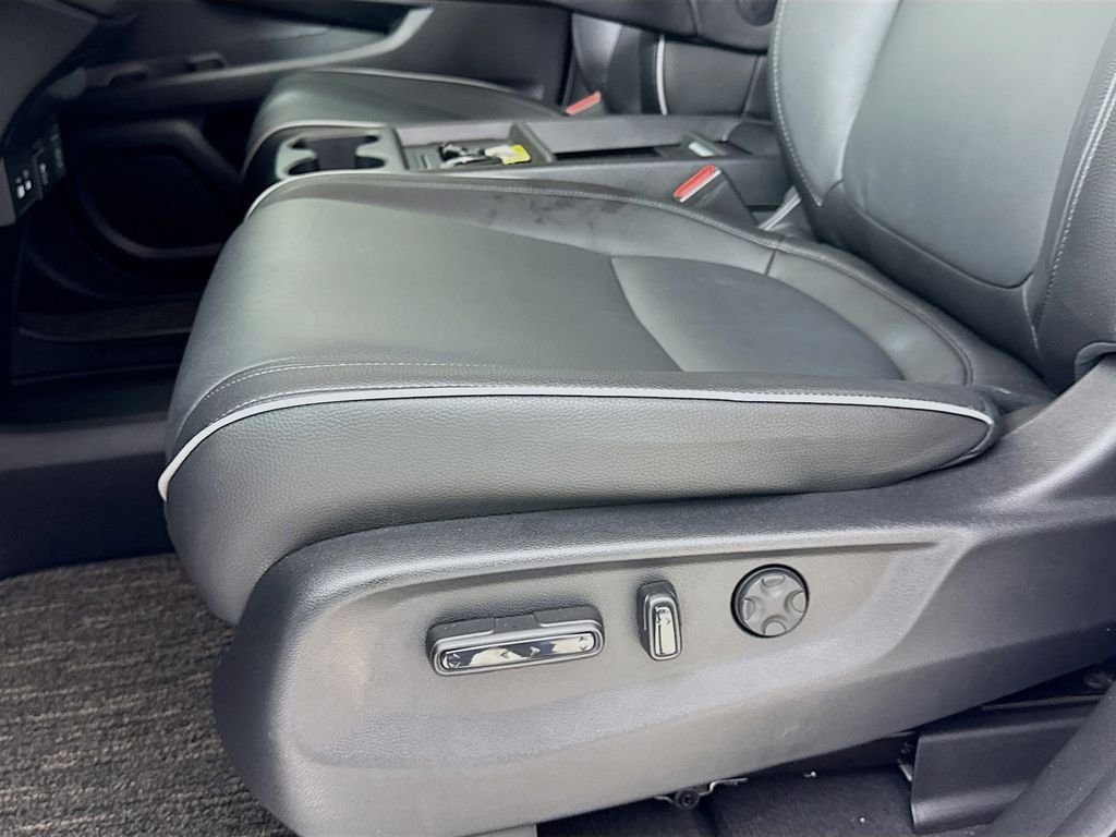 2026 Honda Odyssey Touring - Photo 26