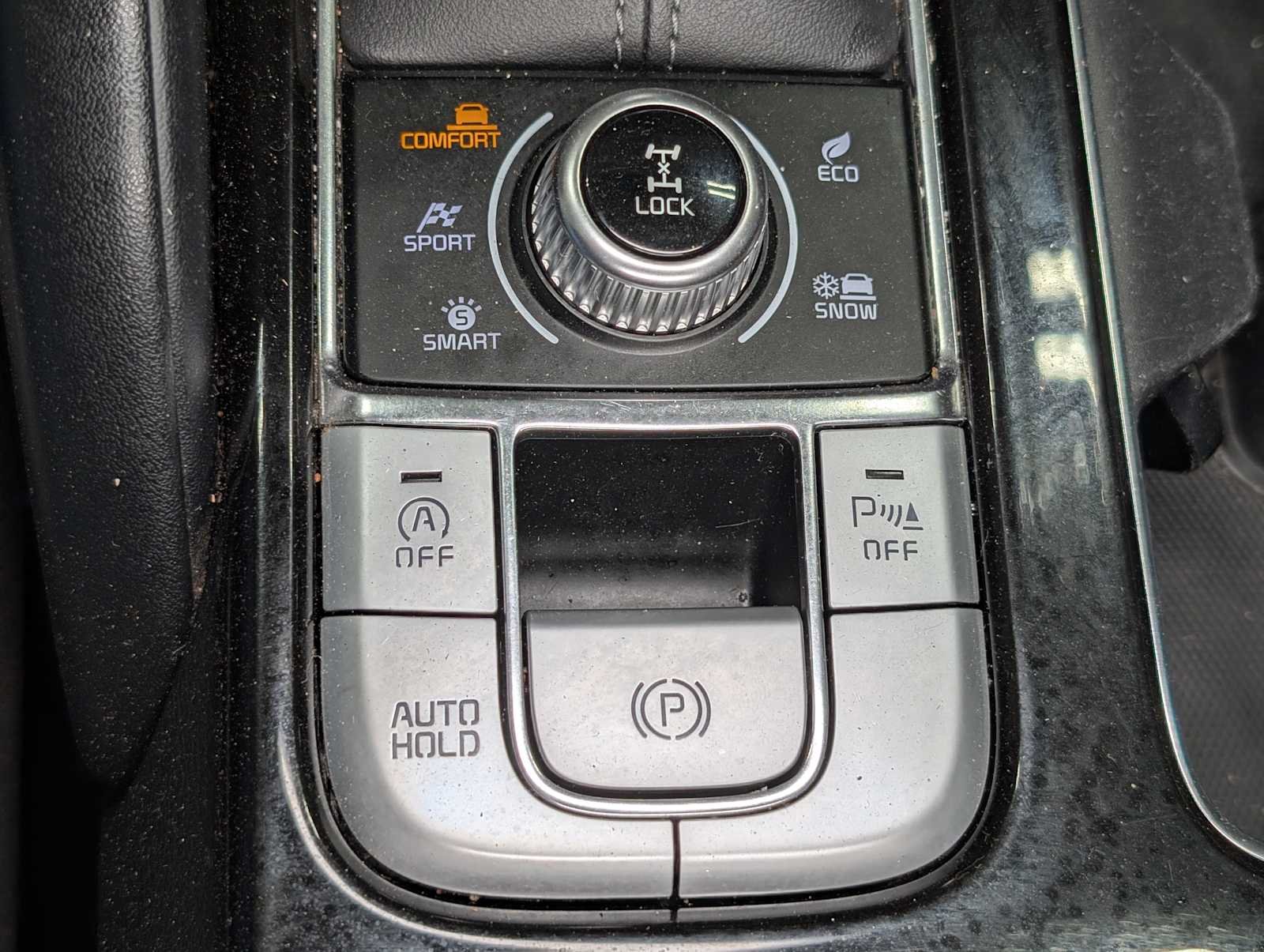 Certified Used 2022 Everlasting Silver Kia LX image 28