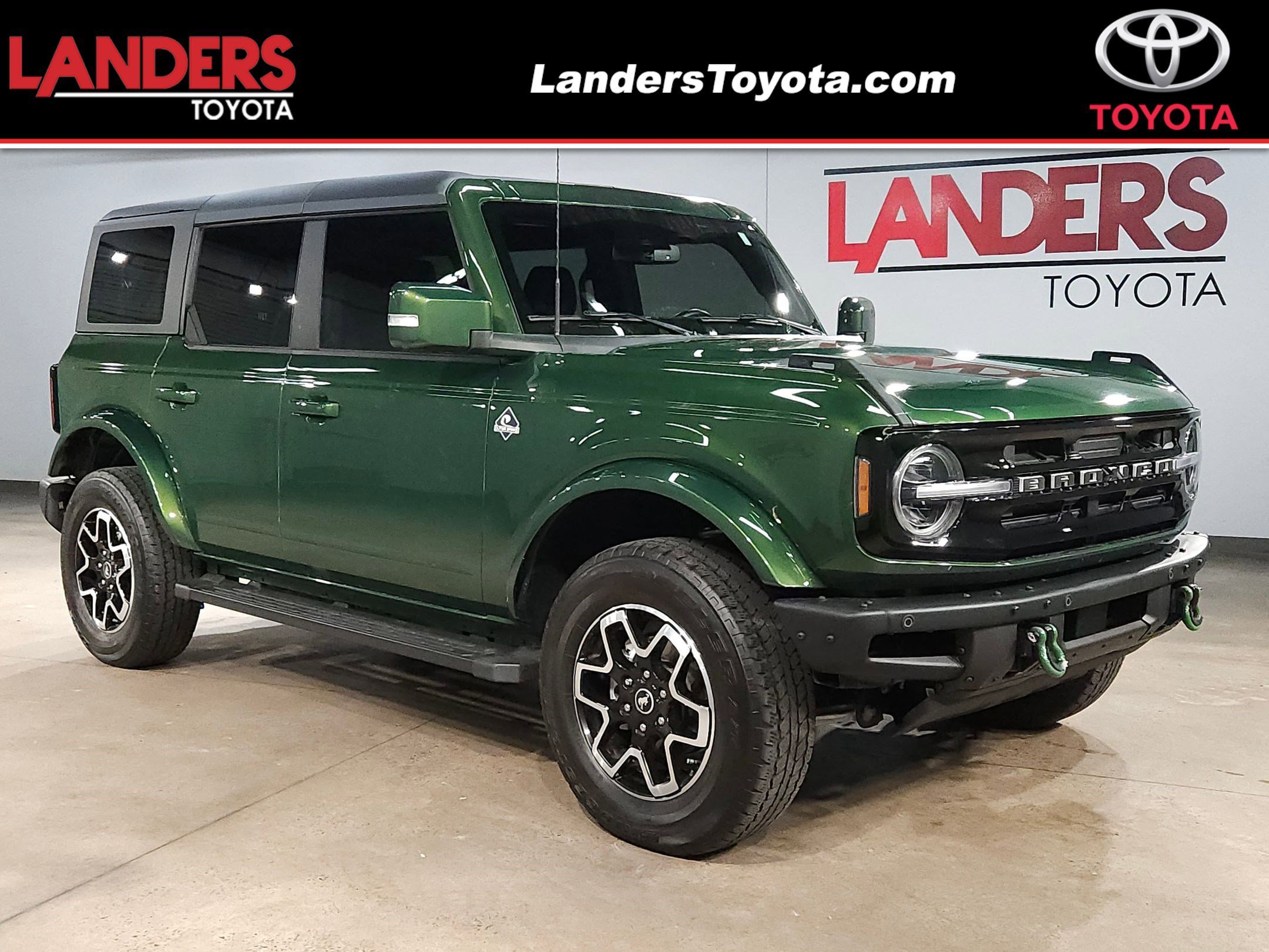 2023 Ford Bronco 4-Door Outer Banks