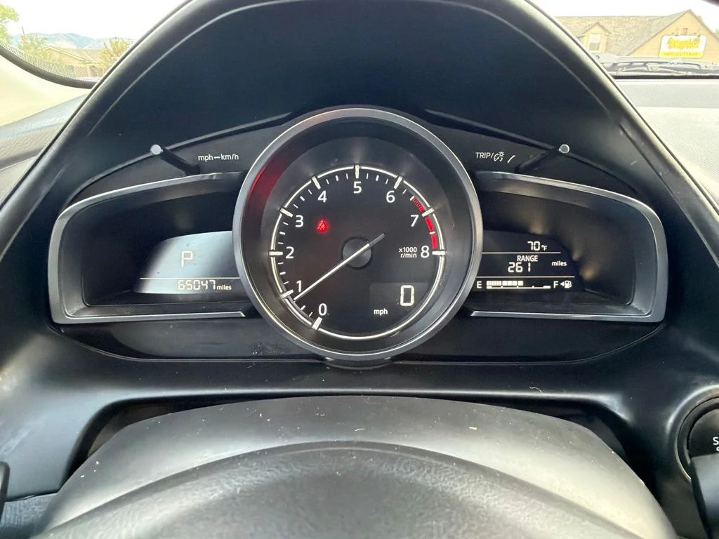 Used 2021 White Mazda Sport image 12