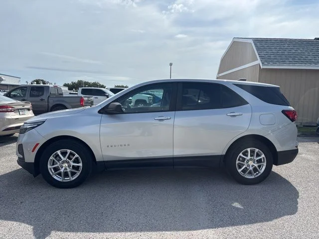 Used 2022 Silver Chevrolet LS image 8