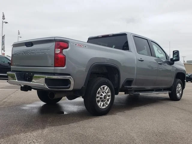 Used 2025 Gray Chevrolet LT image 5