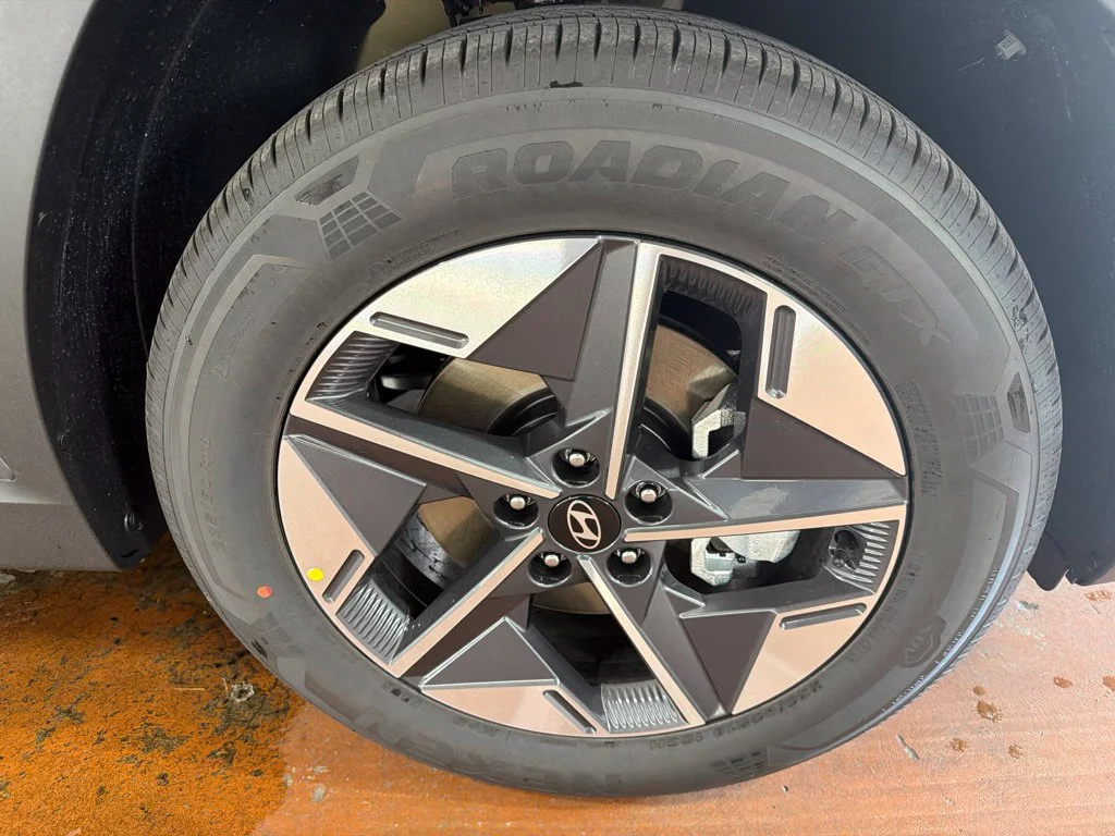 New 2026 Ecotronic Gray Hyundai SEL image 11