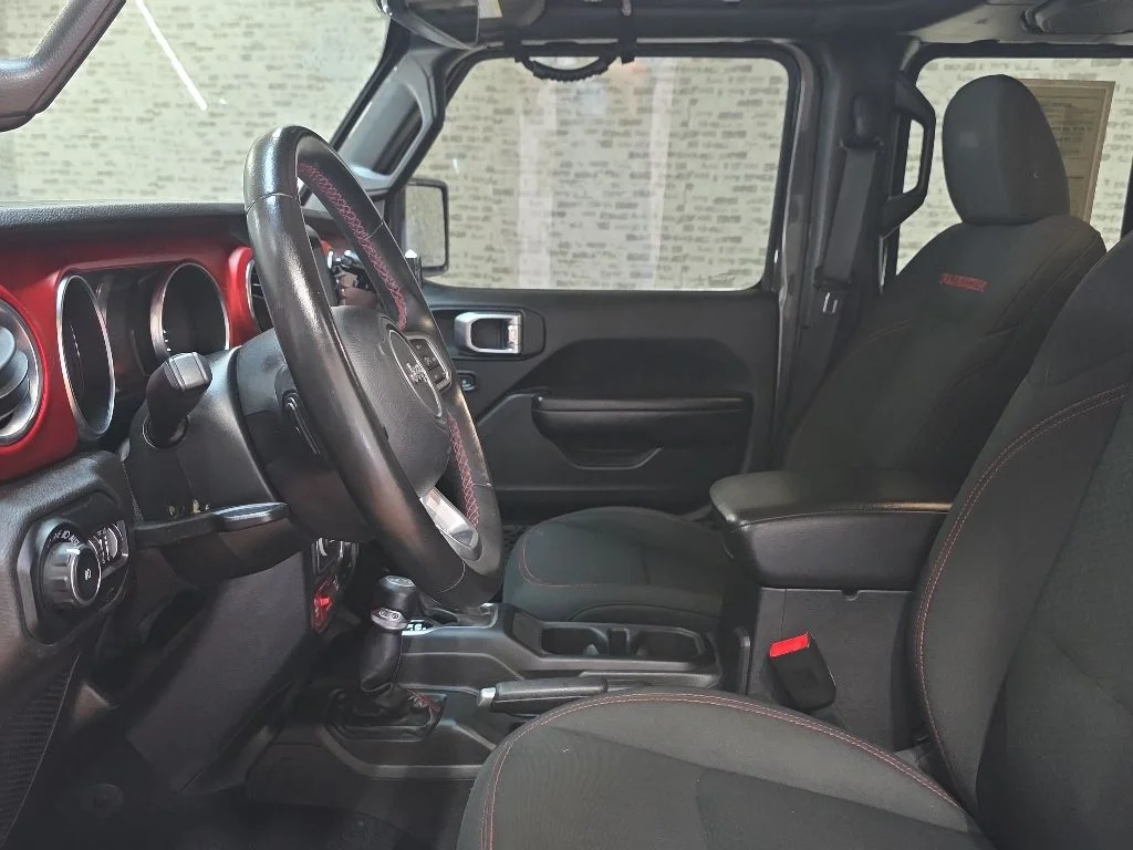 Used 2019 Gray Jeep Unlimited Rubicon image 21